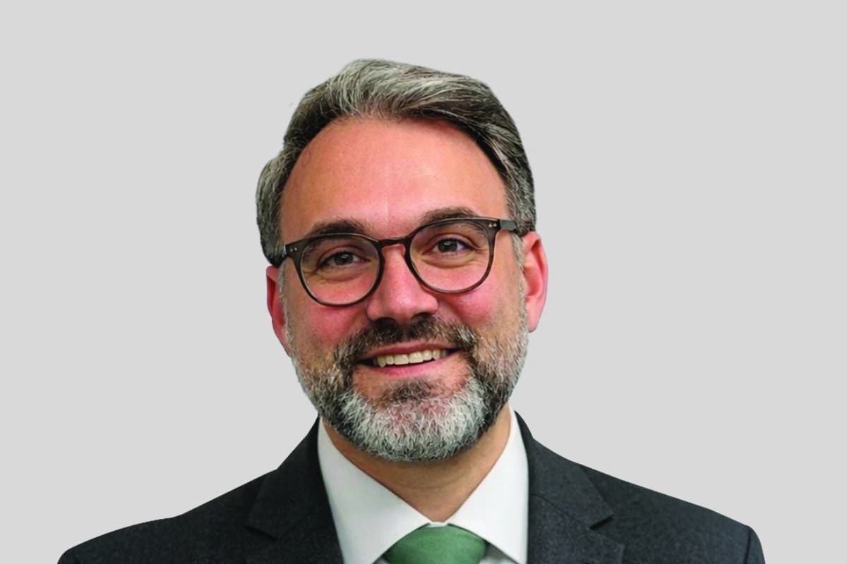 Adam J. Sagot-Well-Being in the Boardroom, From Initiative to Strategic Advantage